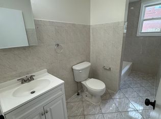 249 Inslee Pl APT 1L, Elizabethport, NJ 07206