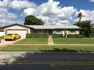 4101 Lake Dr, Coconut Creek, FL 33066