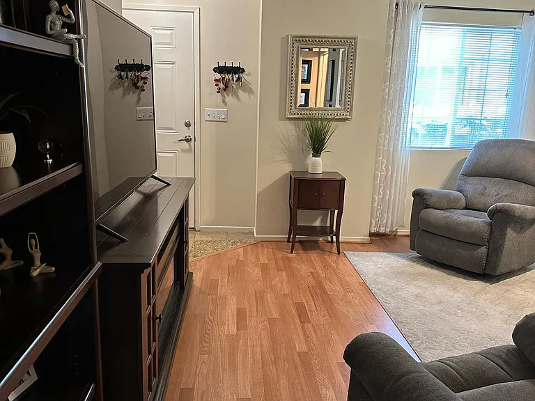600 Hosking Ave #45 — Photo 4