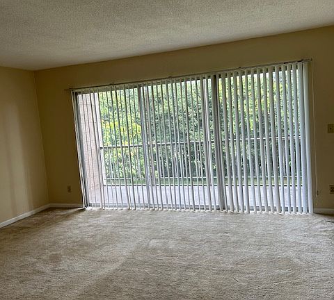4th image of 2430 Harn Blvd #15