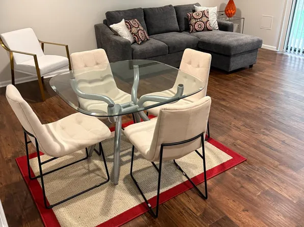 5147 Dudley Ln #44, Bethesda, MD 20814