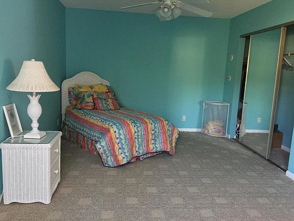 4th image of 10129 Caoba St