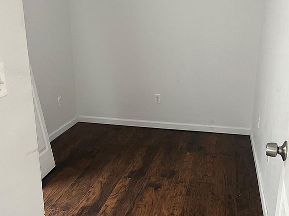 5th image of 13 4th St APT 5