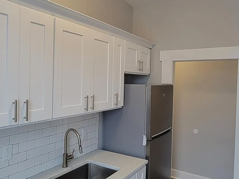 284 3rd St #EA — Photo 7