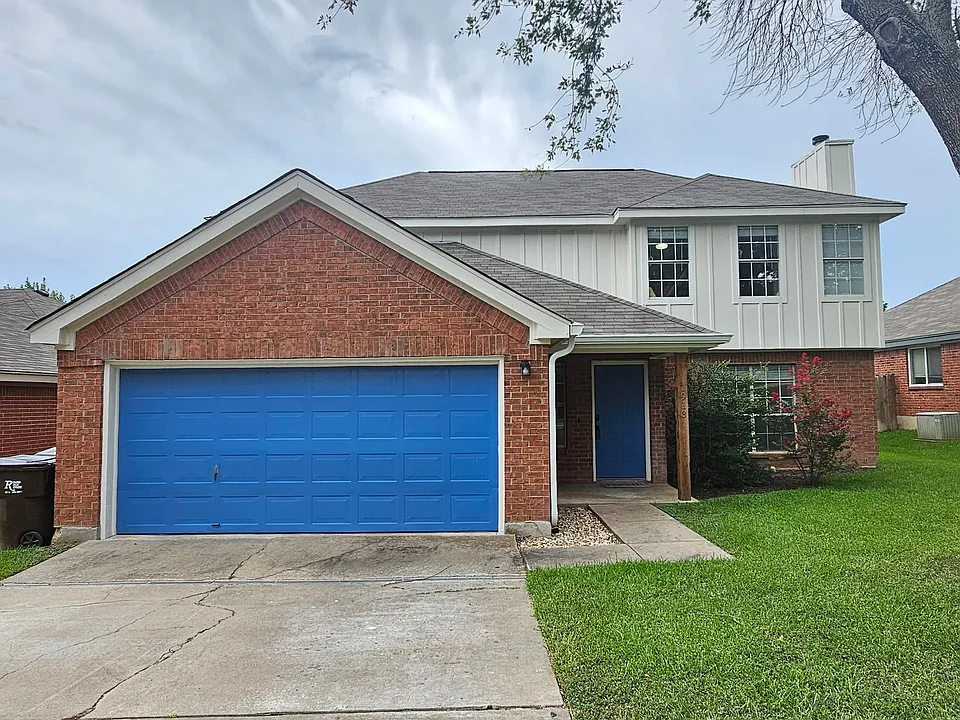 1913 Stratford Dr