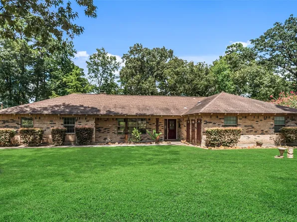 71 Hiwon Dr, Conroe, TX 77304