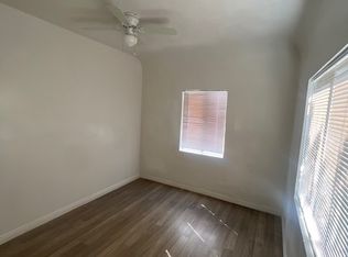 1139 Hyatt Ave, Wilmington, CA 90744
