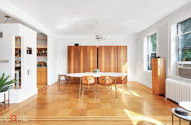 Sold by CORE | media 18