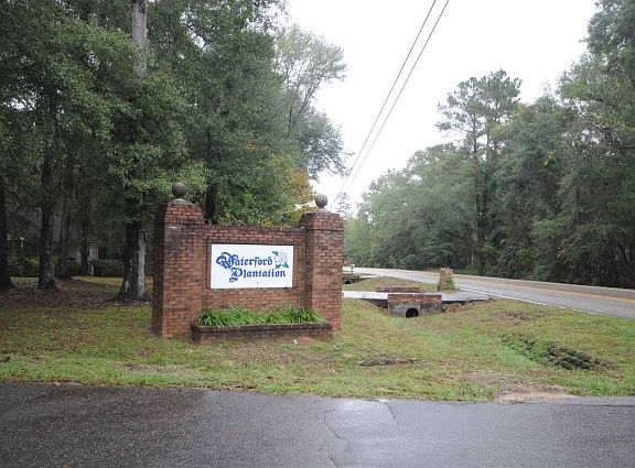 3rd image of 17B Crestwood Dr