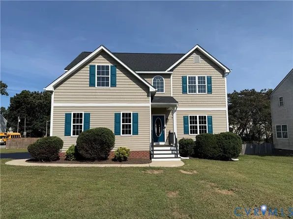 8507 Proctors Run Dr, North Chesterfield, VA 23237