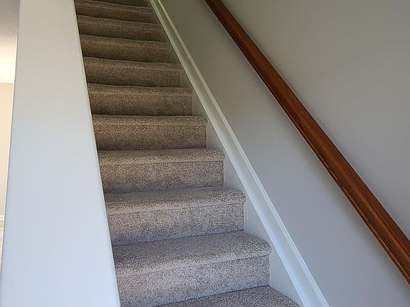5th image of 336 Stone Meadow Dr