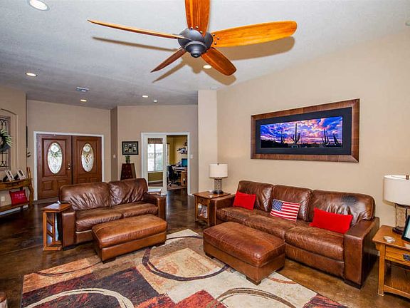 5th image of 14154 Suzanne De Fortuna Dr