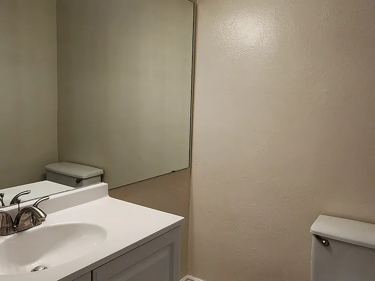 14140 E Temple Dr — Photo 24
