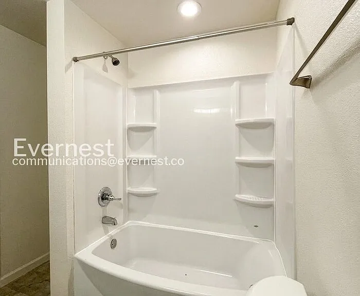 3194 Fairmont Dr #11-A — Photo 9