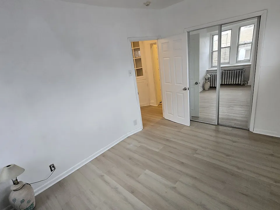 24 Kent Rd #1