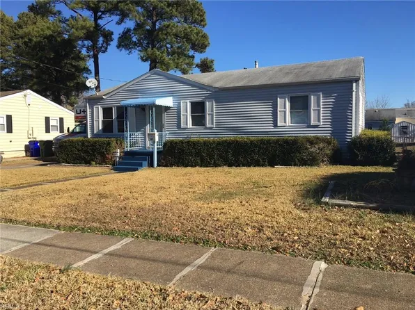 3050 Sherwood Forest Ln, Norfolk, VA 23513