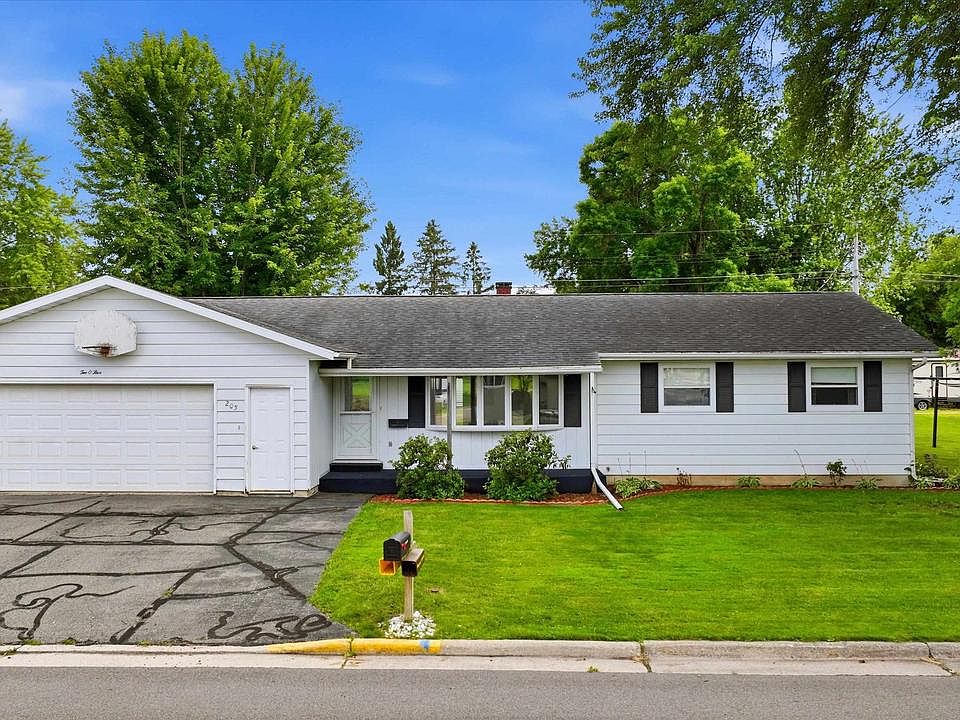 1st image of 205 E ELM STREET