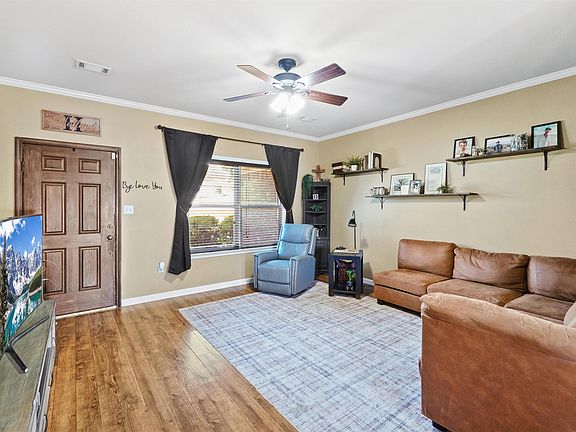 2nd image of 577 Crepe Myrtle Loop
