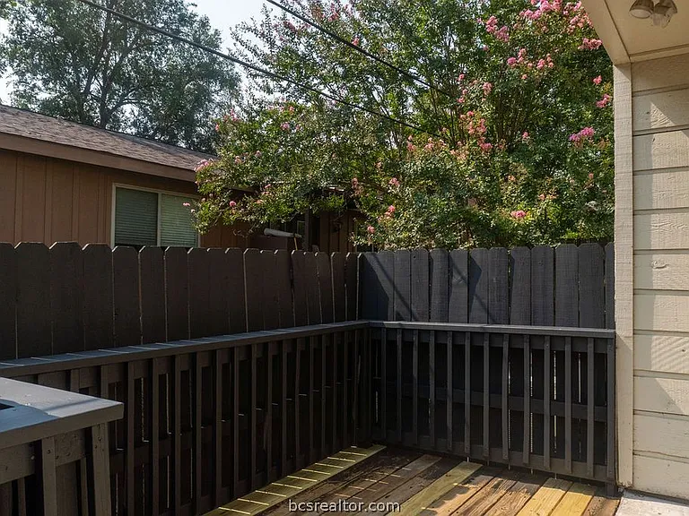 4513 Carter Creek Pkwy #7 — Photo 14