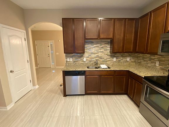 4th image of 8616 Brookvale Dr