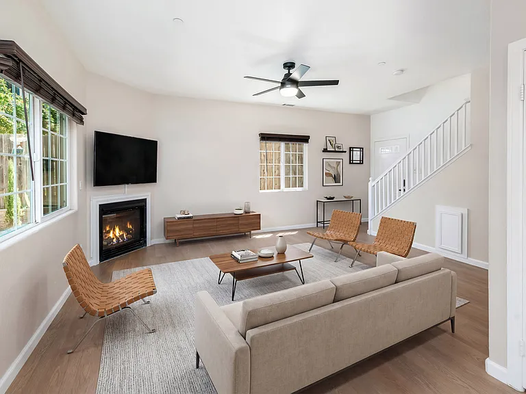 477 Calle Elegante — Photo 1