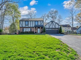 229 Queen Regent Ct, Blue Ridge, VA