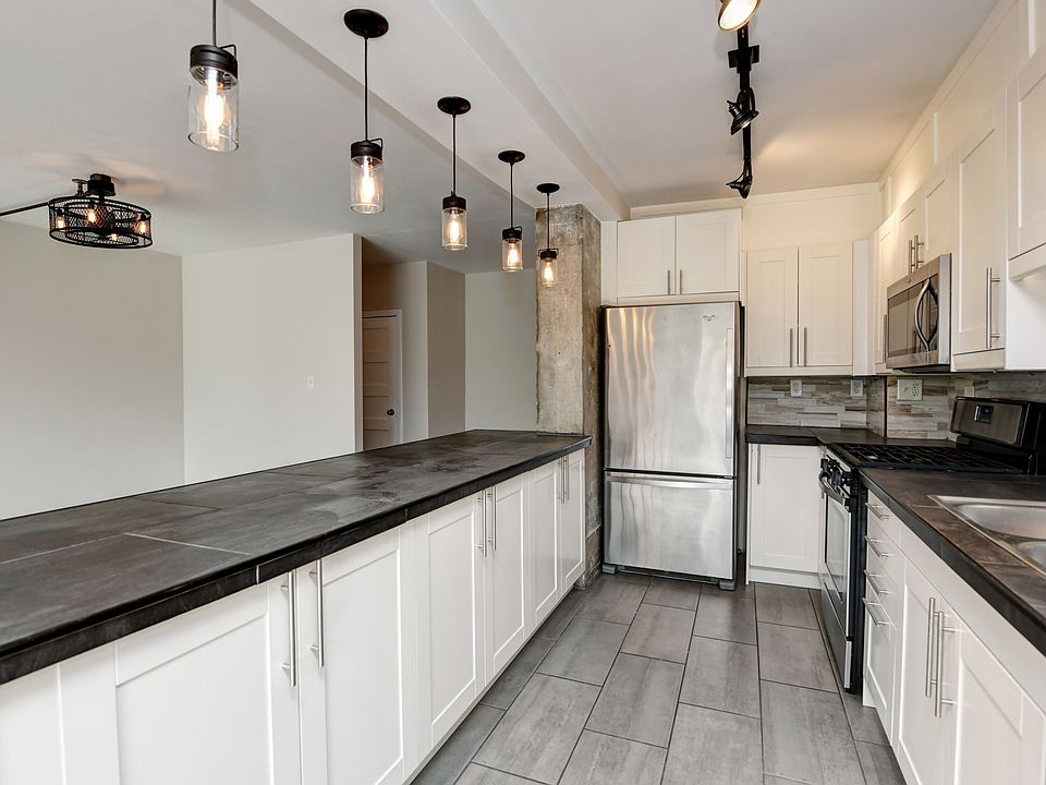 1st image of 1620 E Broad St #203