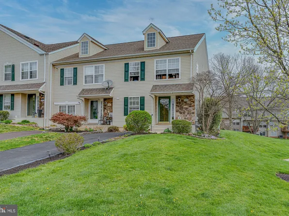 5001 Ann Davis Dr, Doylestown, PA 18902