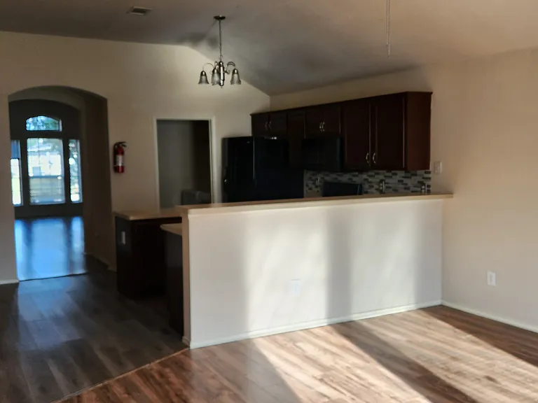 1212 Ruthella Dr — Photo 7