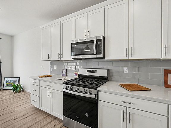 4th image of 3371 Chilton Dr