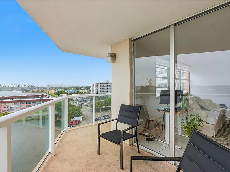 1351 NE Miami Gardens Dr #806E — Photo 22