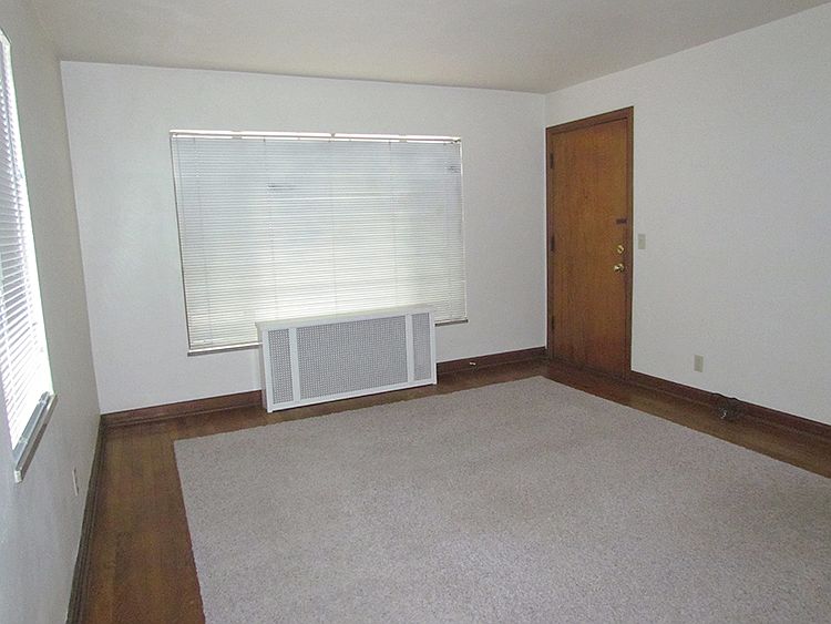 1st image of 4545 Beech St APT 1
