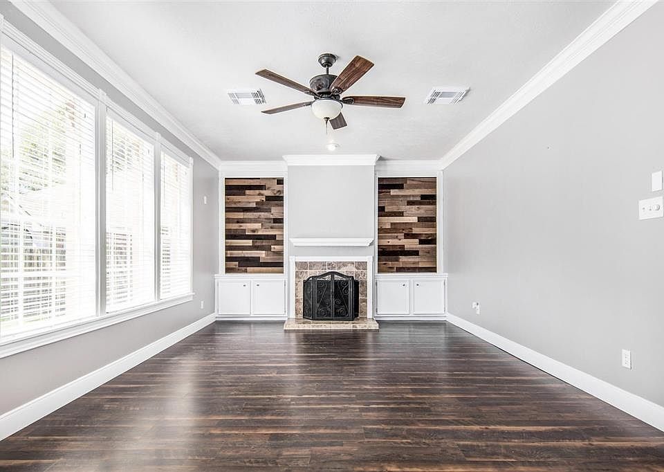 1st image of 2229 Golden Sails Dr