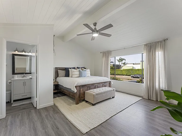 2435 Camino Del Mar — Photo 6