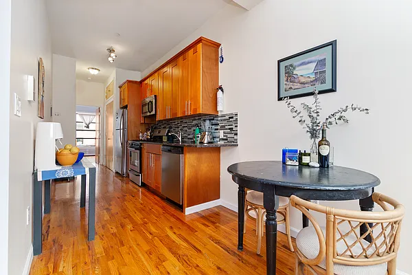 Rented by Byson Real Estate Company | media 4