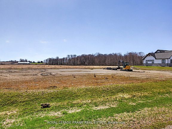 5th image of 5422 Winfield Dr