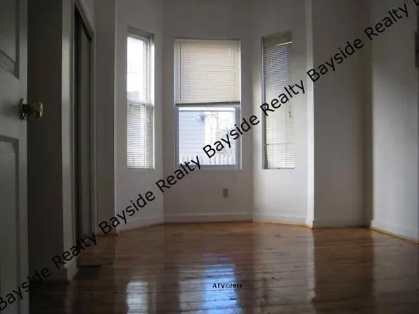 262 Pearl St #1, Cambridge, MA 02139