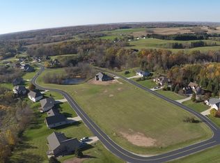 13125 Autumn Ridge Dr, Valders, WI 54245