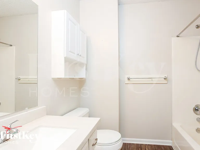 8652 NE 110th St — Photo 13