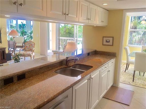 3rd image of 6585 Nicholas Blvd APT 202