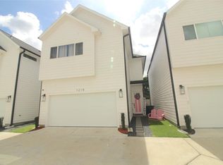 1218 McNeil St, Houston, TX 77009