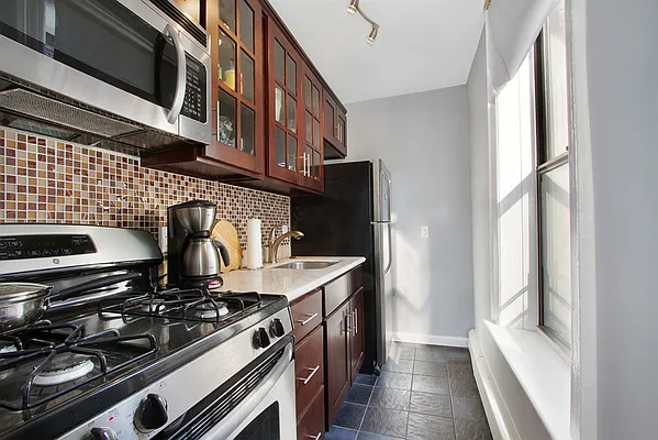 Rented by Corcoran | media 15