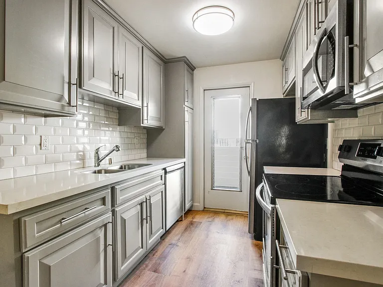 9632 Lucerne Ave — Photo 7