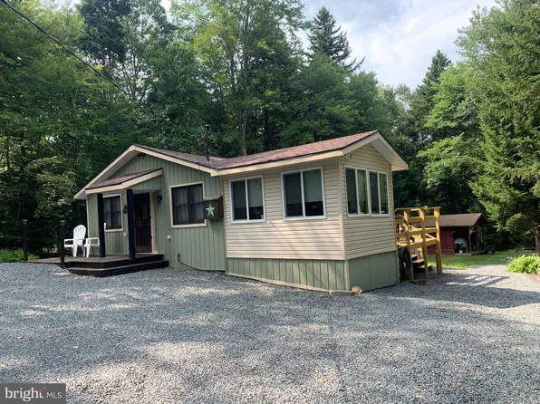 314 Selig Rd, Pocono Lake, PA 18347