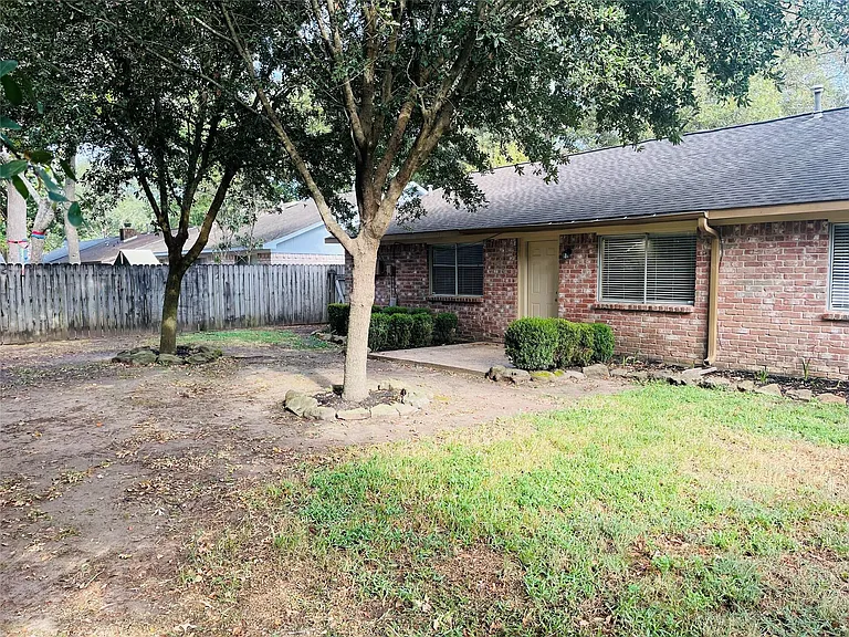 3310 Glen Spring Dr — Photo 18