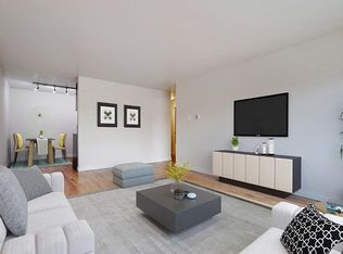 910 Downing, Denver, CO 80218