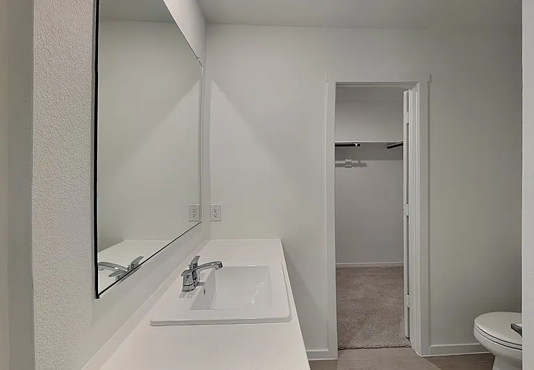 3105 Lynmar Ln — Photo 9