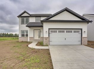 1604 Bluegrass Ln, Champaign, IL 61822