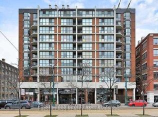 188 Spadina Ave #803, Toronto, ON M5T 3A4