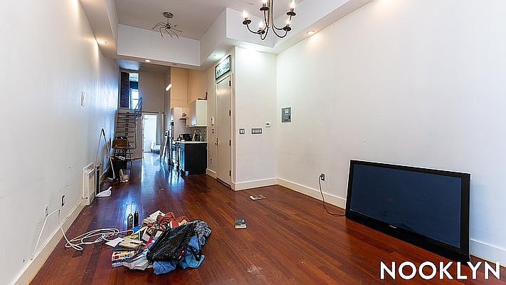 1st image of 289 Harman St APT 3L